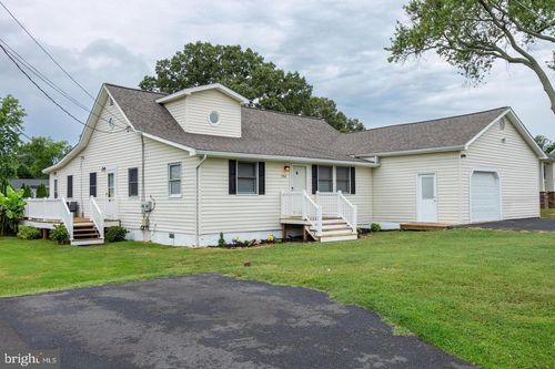 7806 Appletree Rd, PASADENA, MD, 21122-3613 | Card Image