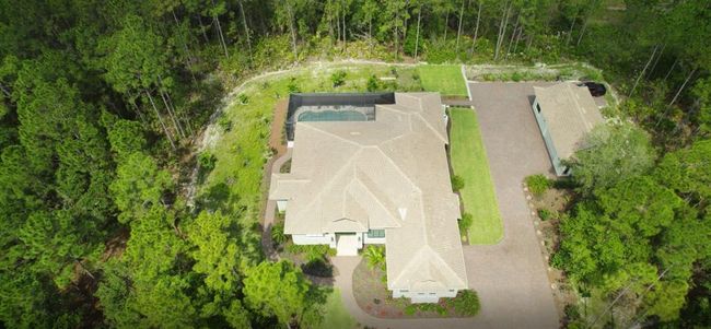 Aerial shows additional parking | Image 58