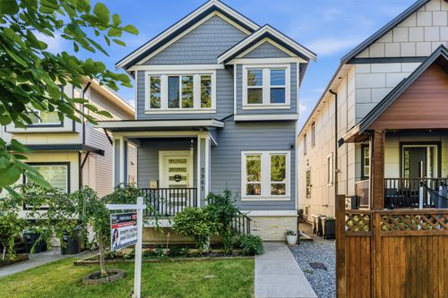 5961 128 St, Surrey, BC, V3X1T4 | Card Image