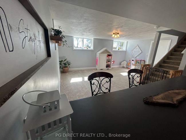 7799 Eighth Line, House other with 4 bedrooms, 2 bathrooms and 6 parking in Drayton ON | Image 16