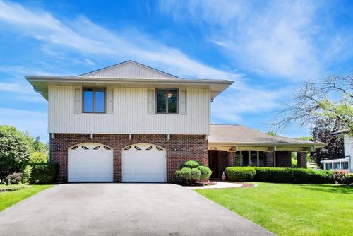 125 Lynnfield Ln, Schaumburg, IL, 60193-1029 | Card Image