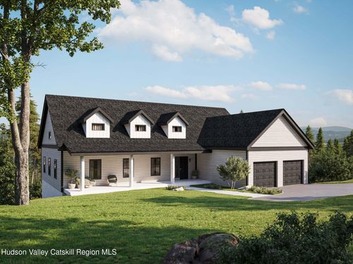 5 Truncali Dr, Marlboro, NY, 12542-5028 | Card Image