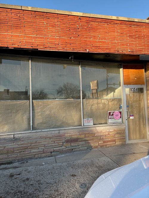 8304 S Kedzie Ave, CHICAGO, IL, 60652-3309 | Card Image