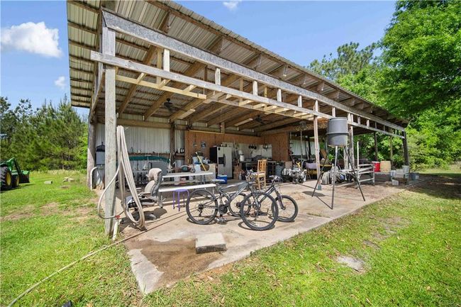 View of Shed | Image 25