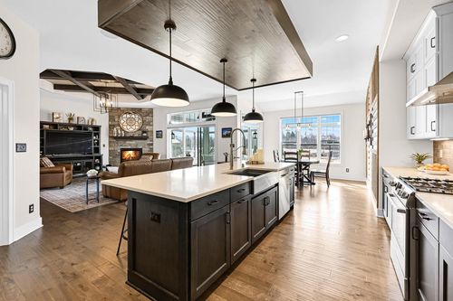 N65W15789 Fox Meadow Drive, Menomonee Falls, WI, 53051 | Card Image