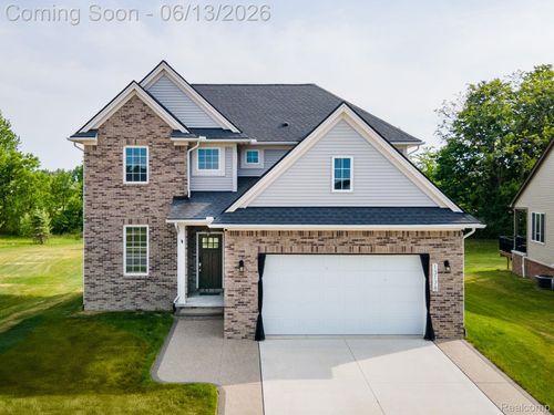 13178 Demil Dr, Bruce Twp, MI, 48065-1738 | Card Image