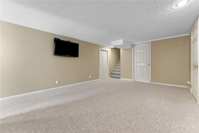 221 Moody Rd, House other with 3 bedrooms, 2 bathrooms and 5 parking in Findlay Twp PA | Image 23