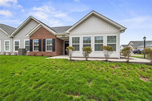 1254 Sandy Ridge Dr, Sarver, PA, 16055-9590 | Card Image