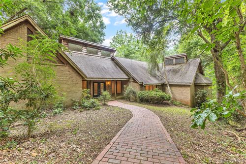 265 Allie Valley Rd, Deatsville, AL, 36022-6039 | Card Image