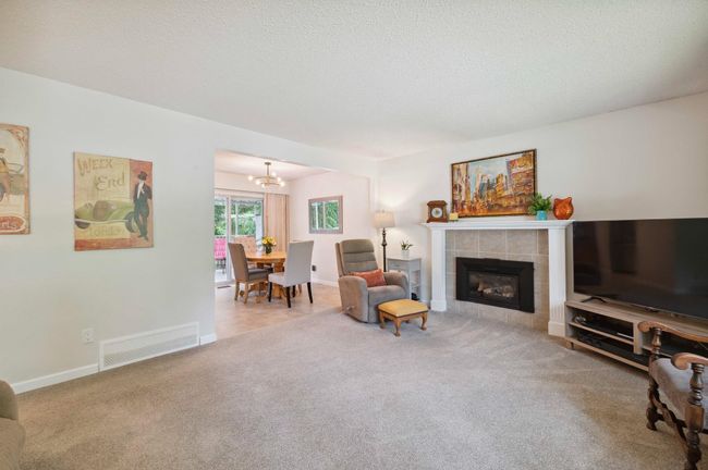 4037 196 A St, House other with 6 bedrooms, 3 bathrooms and 6 parking in Langley BC | Image 9