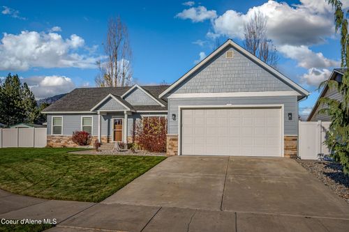 15073 N Nixon Loop, Rathdrum, ID, 83858-8284 | Card Image