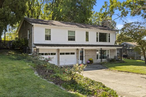 1002 Celia Ln, Lexington, KY, 40504-2204 | Card Image