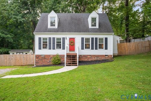 8407 Boones Trail Rd, Chesterfield, VA, 23832-7684 | Card Image