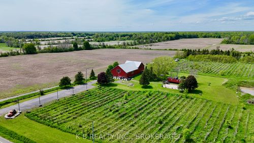 9261 Loyalist Pky, Bath, ON, K0H1G0 | Card Image