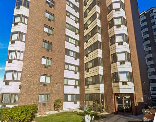 1128-7337 S South Shore Dr, Chicago, IL, 60649-3545 | Card Image