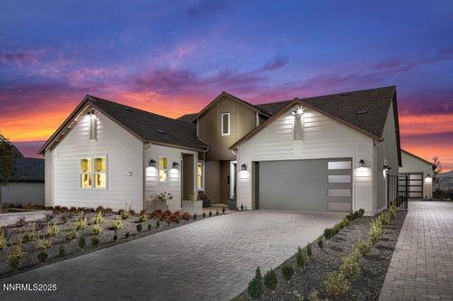 cinnamon-84-2400 Arrowroot Way, Sparks, NV, 89441-6815 | Card Image