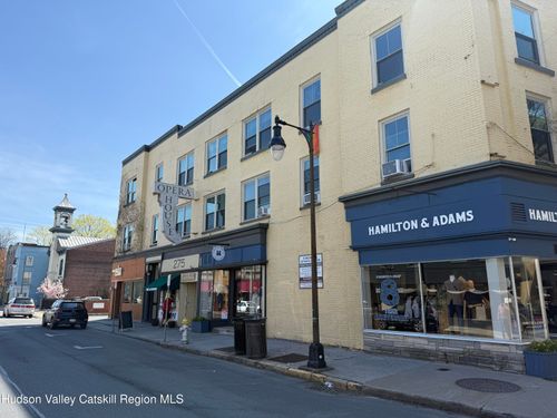 ste-17f-275 Fair St, Kingston, NY, 12401-3882 | Card Image