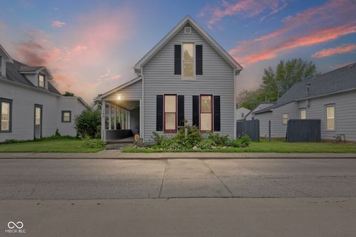 143 N East St, Pendleton, IN, 46064-1003 | Card Image