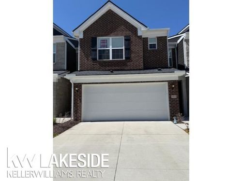 753 Hummingbird Ct, Utica, MI, 48316 | Card Image
