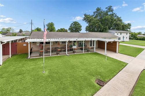 152 Felicia Dr, Avondale, LA, 70094-2721 | Card Image