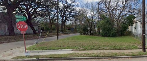 3739 Myrtle St, Dallas, TX, 75215-3850 | Card Image