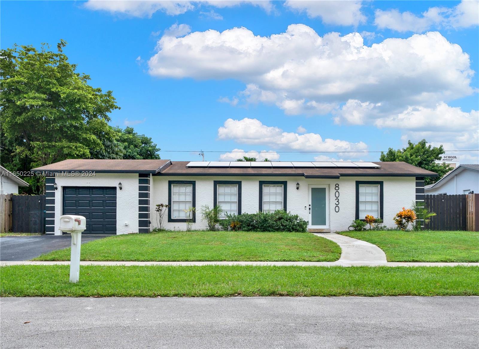 44th Ct, Lauderhill, FL 33351