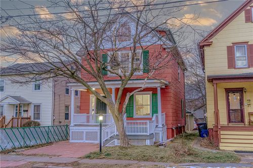 35 Madison St, Geneva, NY, 14456-2853 | Card Image