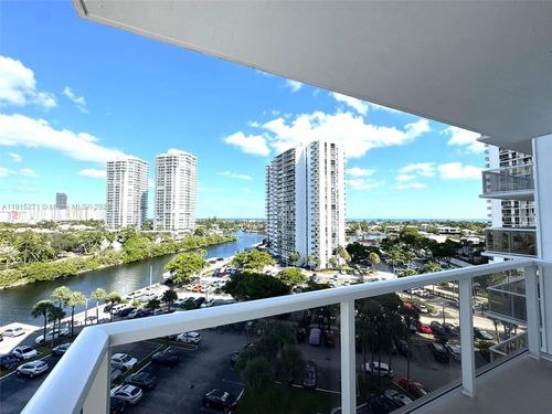 apt-928-3731 N Country Club Dr, Aventura, FL, 33180-1748 | Card Image