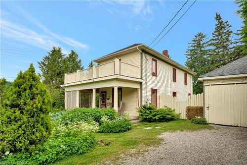 13 Main St N, Saint George, ON, N0E1N0 | Card Image