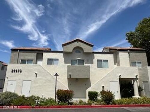 unit-205-24479 Valle Del Oro, Newhall, CA, 91321-4431 | Card Image