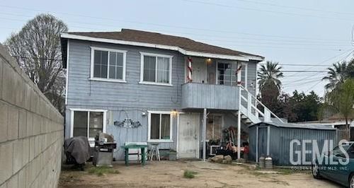 324 Lincoln Ave, Bakersfield, CA, 93308-3364 | Card Image