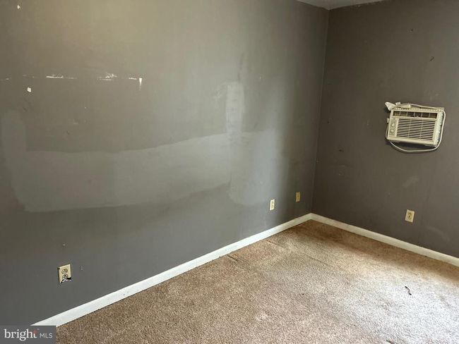46 Penn St, House other with 3 bedrooms, 2 bathrooms and null parking in PENNS GROVE NJ | Image 5