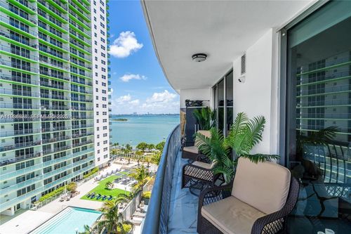 apt-1709-1750 N Bayshore Dr, Miami, FL, 33132-3206 | Card Image