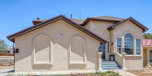 1718 Dean Jones St, El Paso, TX, 79936-4401 | Card Image