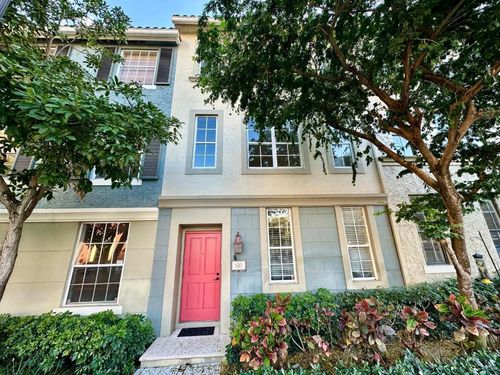 610 Fern St, West Palm Beach, FL, 33401-5712 | Card Image