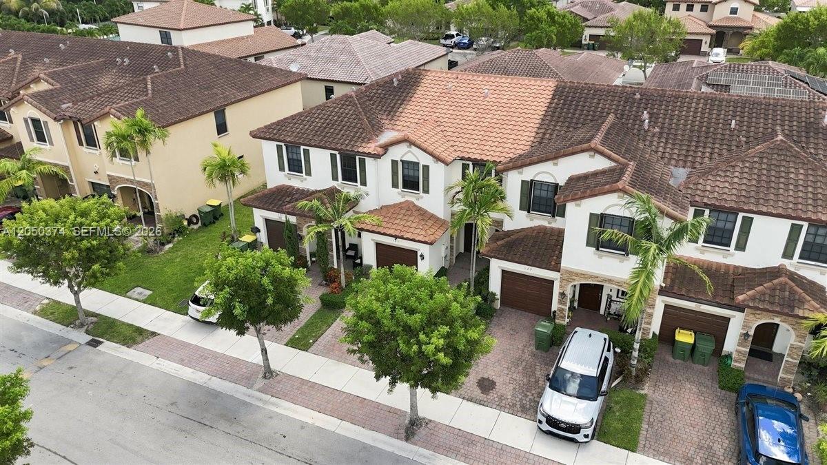Residential in Homestead 3
