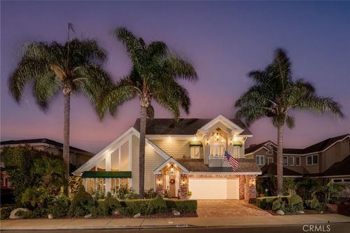 16312 Spartan Cir, Huntington Beach, CA, 92649-2526 | Card Image