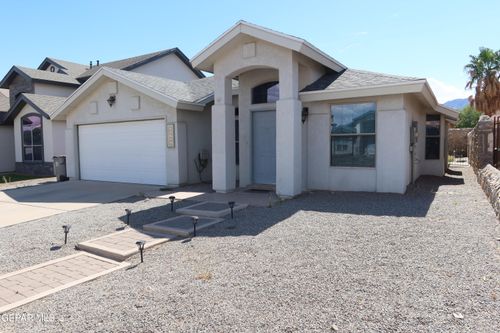 10961 Acoma St, El Paso, TX, 79934-2833 | Card Image