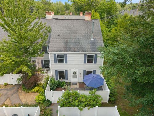9 Hemlock Forest Drive, Dover, NH, 03820 | Card Image