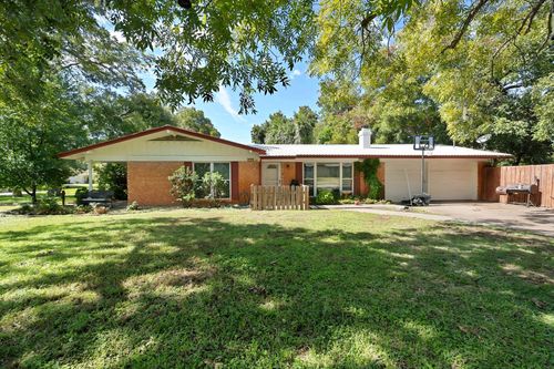 1703 Nueces Trl, Arlington, TX, 76012-3025 | Card Image