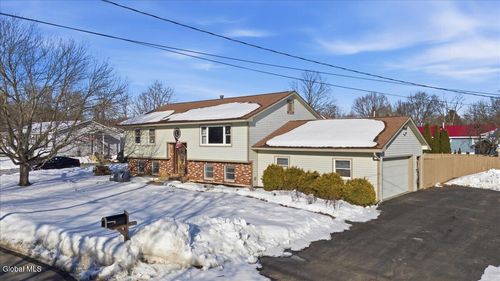 69 Orchard St, Glens Falls, NY, 12801-3203 | Card Image