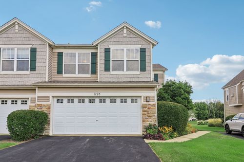 1195 Mark Ct, Antioch, IL, 60002-9401 | Card Image