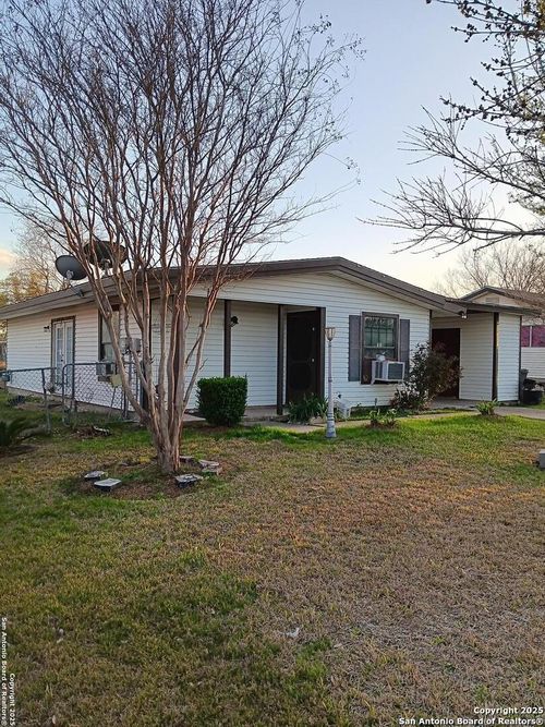6122 Haven Vly, San Antonio, TX, 78242-2512 | Card Image