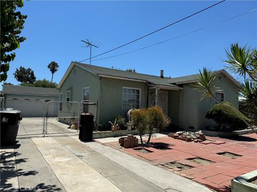 1418 W Burnett St, Long Beach, CA, 90810-3303 | Card Image