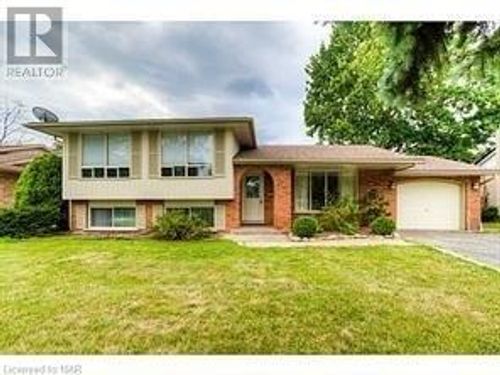 3237 Corry Cres, Niagara Falls, ON, L2G7G2 | Card Image