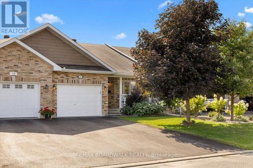 13 Allan Bond Crt, Arnprior, ON, K7S0C5 | Card Image