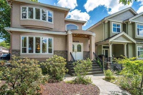 2304 Garden Drive, Vancouver, BC, V5N4X3 | Card Image
