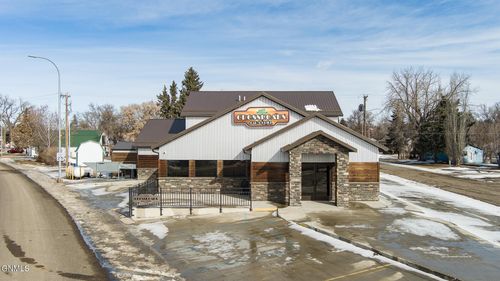 219 S Center Ave, Center, ND, 58530 | Card Image