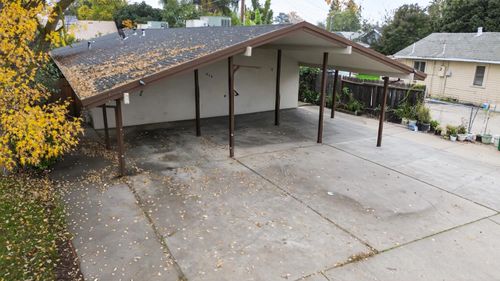 834 S Washington Street, Lodi, CA, 95240 | Card Image