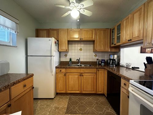 apt-206-2566 Garden Dr S, Lake Worth, FL, 33461-6270 | Card Image
